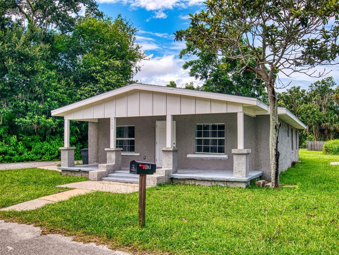 1103 Washington St., New Smyrna Beach, FL 32168
