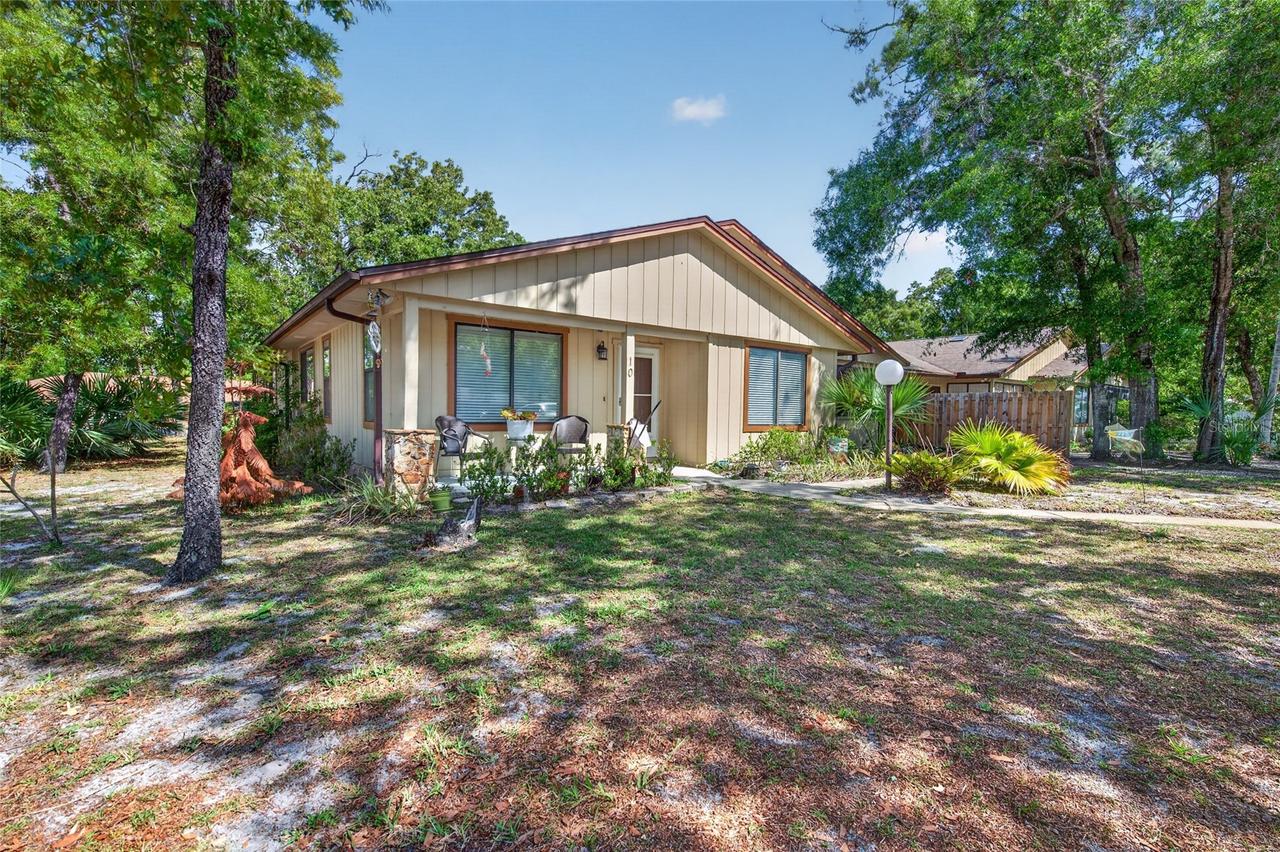 10 Lakepoint Cir., Port Orange, FL 32128