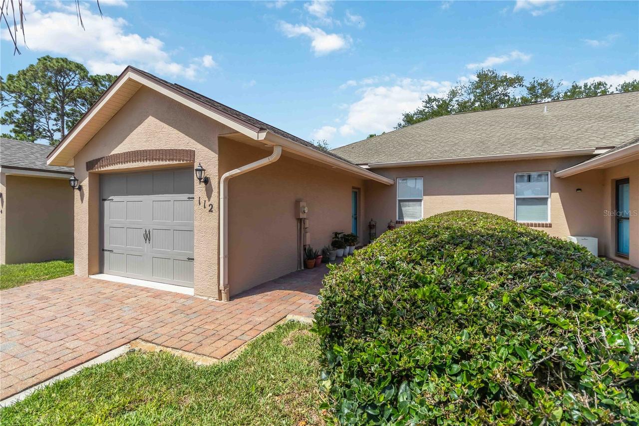 112 Tuscany Villas Dr., Edgewater, FL 32141