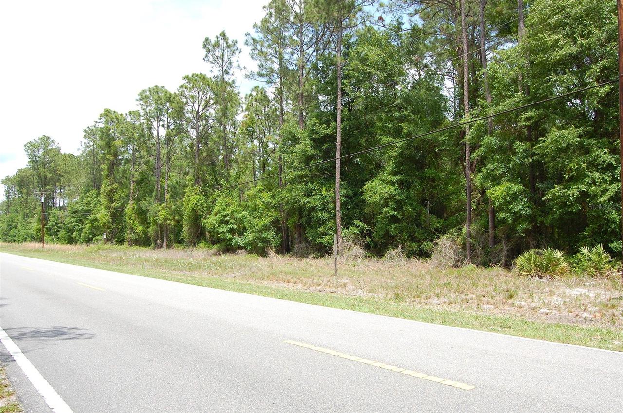 859 W River Rd., Palatka, FL 32177