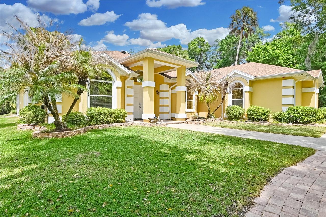1711 Hideaway Forest Tr., New Smyrna Beach, FL 32168