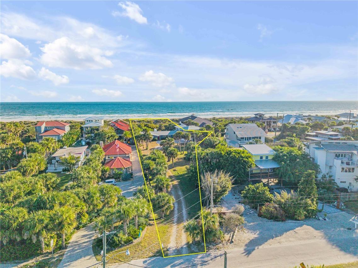 1707 Beacon St., New Smyrna Beach, FL 32169