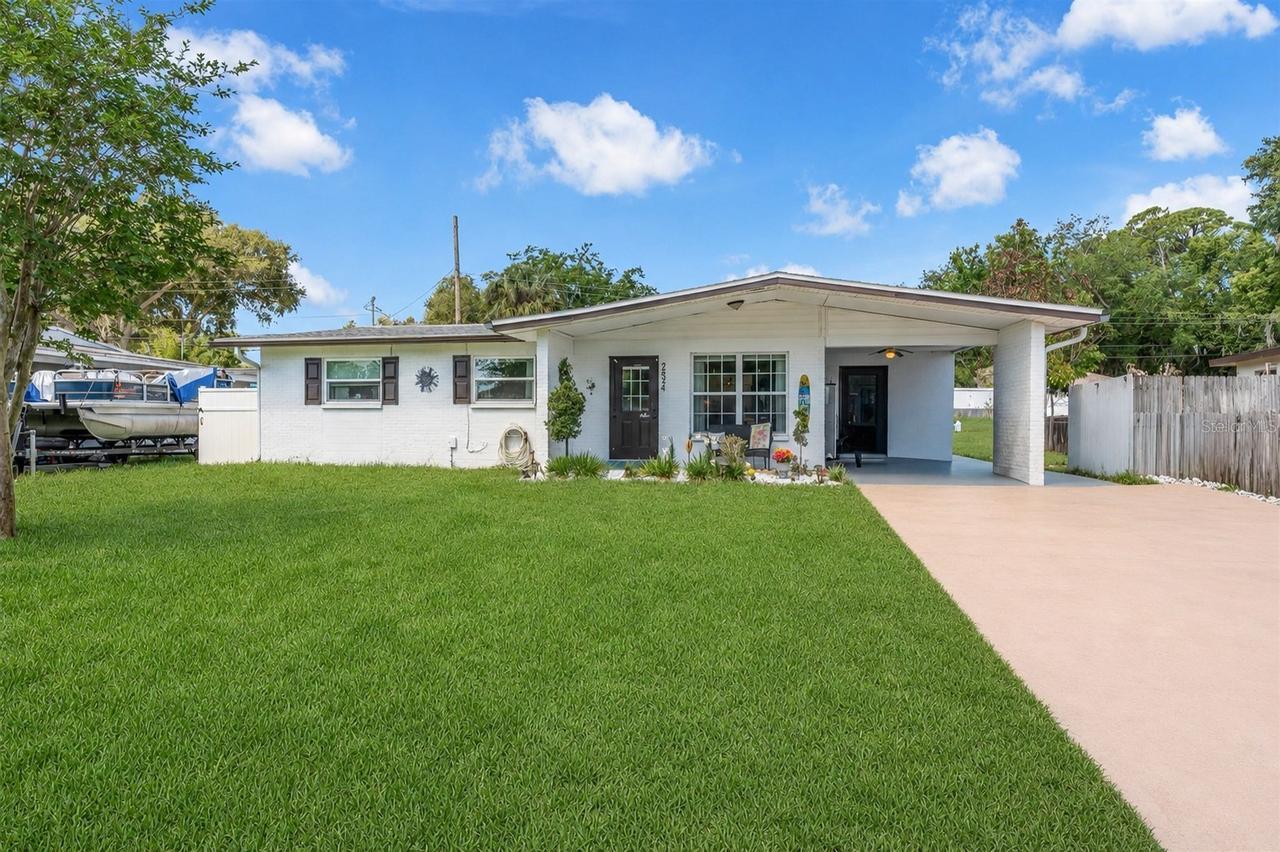 2824 Oak Lea Dr., South Daytona, FL 32119