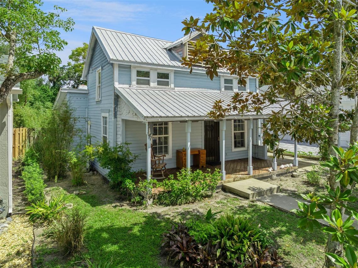 207 Mary Ave., New Smyrna Beach, FL 32168