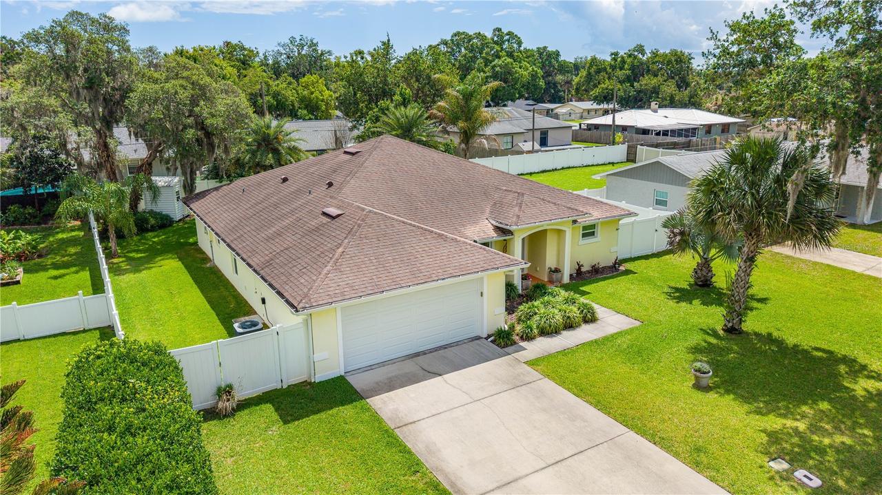 2513 Queen Palm Dr., Edgewater, FL 32141