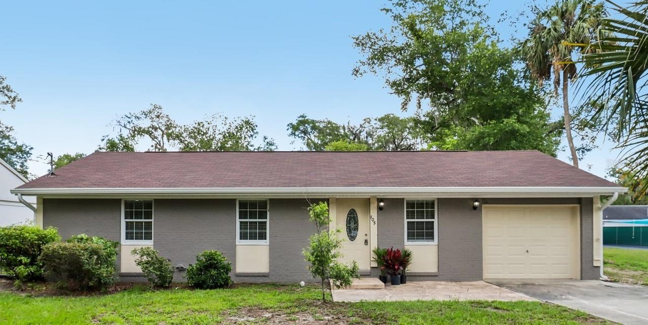 105 N Fairfax Ave., Deland, FL 32724