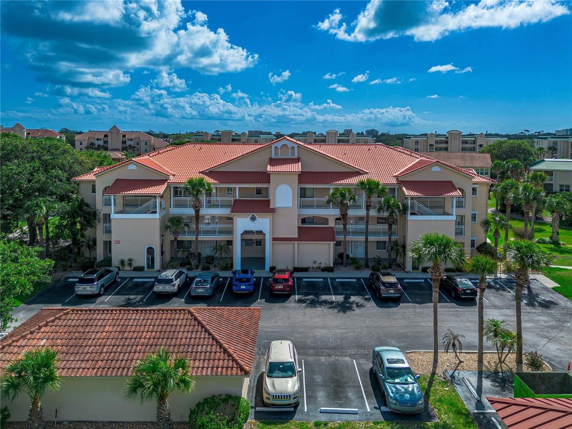 443 Bouchelle Dr. #204, New Smyrna Beach, FL 32169