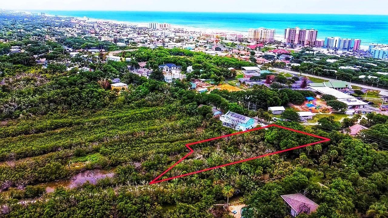 4168 Saxon Dr., New Smyrna Beach, FL 32169