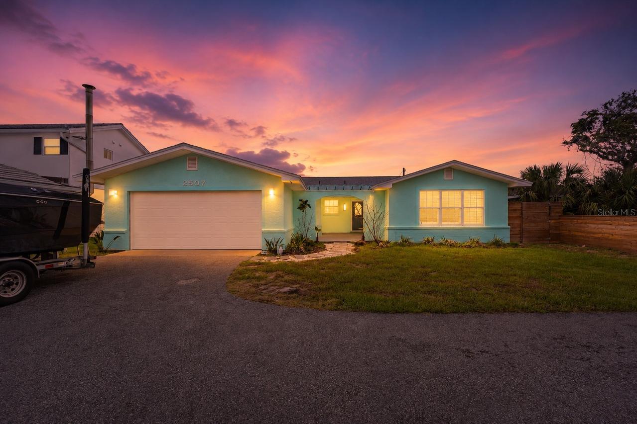 2507 S Peninsula Dr., Daytona Beach, FL 32118