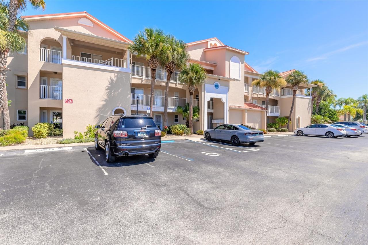 407 Bouchelle Dr. #303, New Smyrna Beach, FL 32169