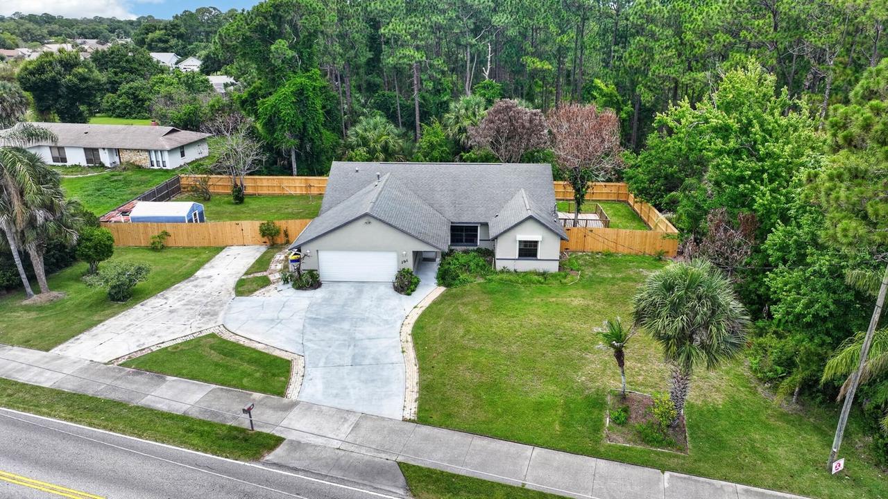 191 Roberts Rd., Edgewater, FL 32141