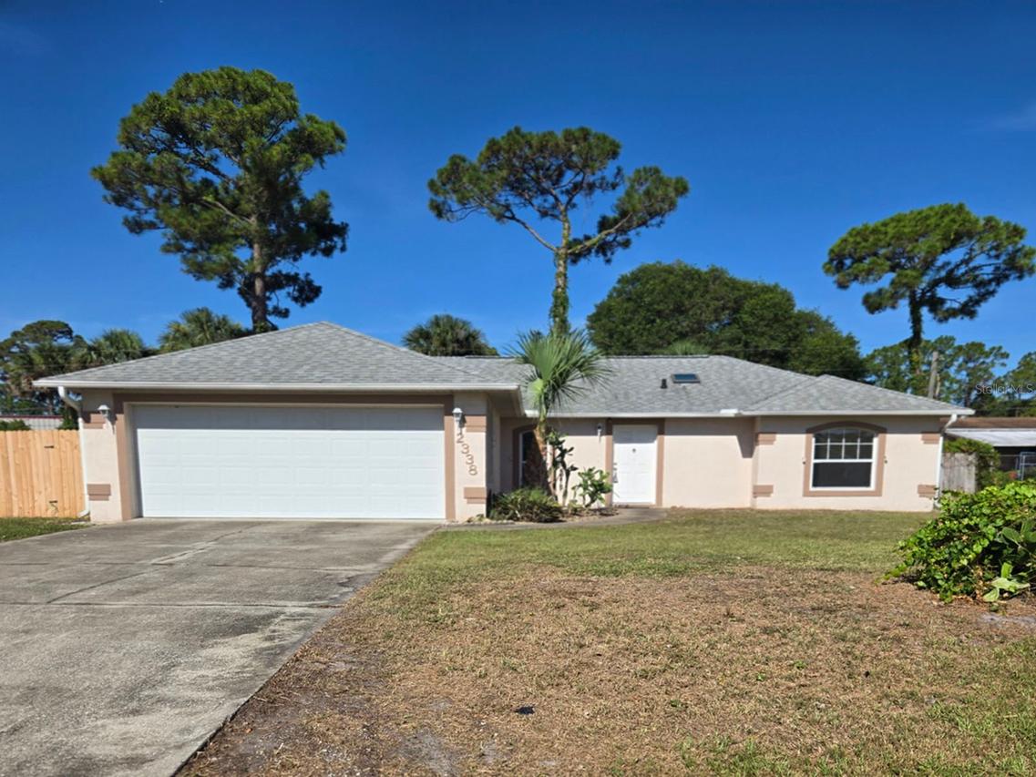 2338 Fern Palm Dr., Edgewater, FL 32141