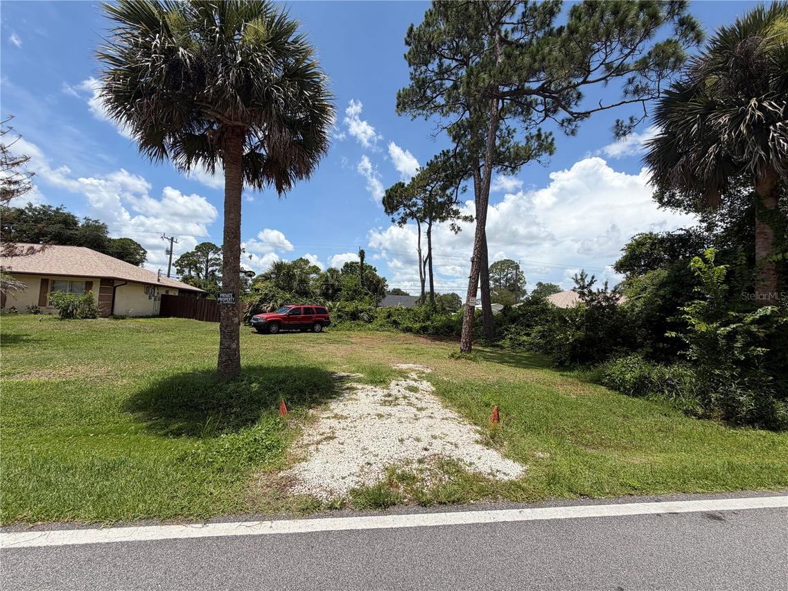 2820 Willow Oak Dr., Edgewater, FL 32141