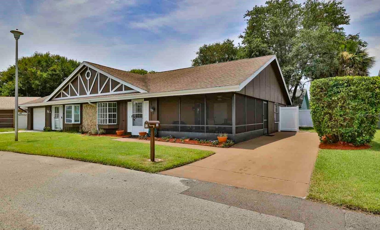 12 Eagle Ln., New Smyrna Beach, FL 32168