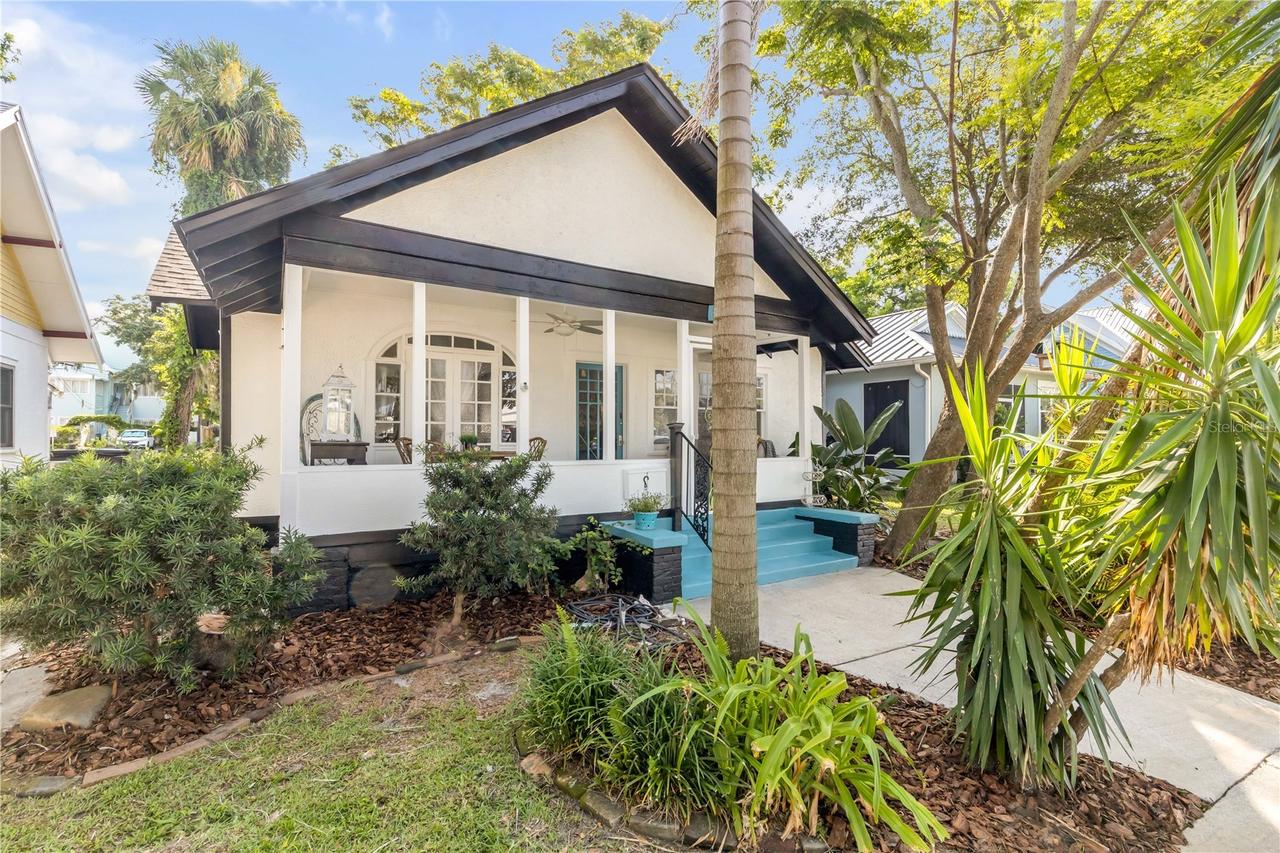 407 Magnolia St., New Smyrna Beach, FL 32168