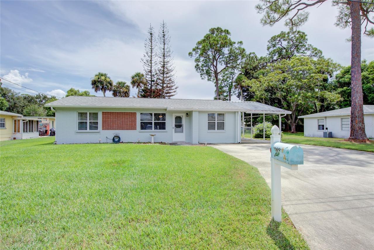 314 Roslyn Ave., New Smyrna Beach, FL 32168