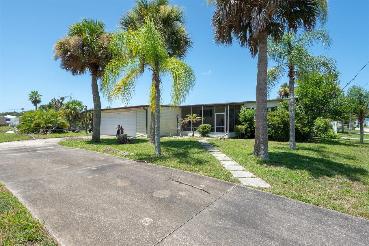 110 Charles St., Edgewater, FL 32141