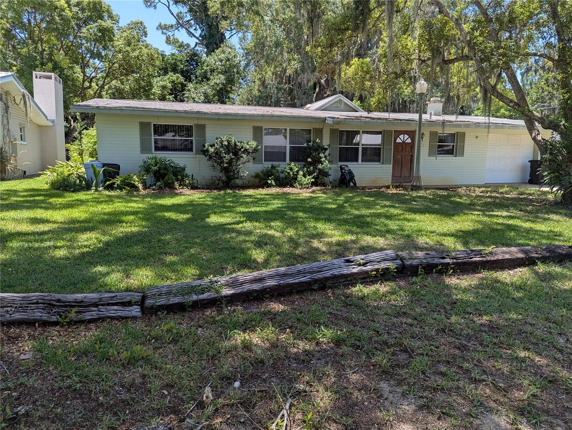 308 Trudgeon Dr., New Smyrna Beach, FL 32168