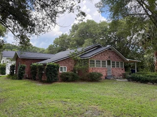 301 E Kentucky Ave., Deland, FL 32724