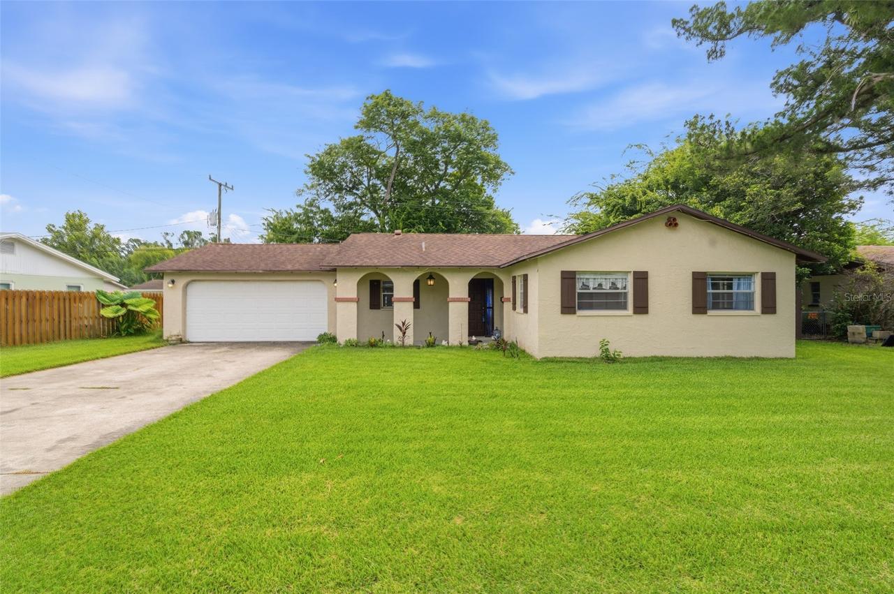 2021 Oriole Ln., South Daytona, FL 32119