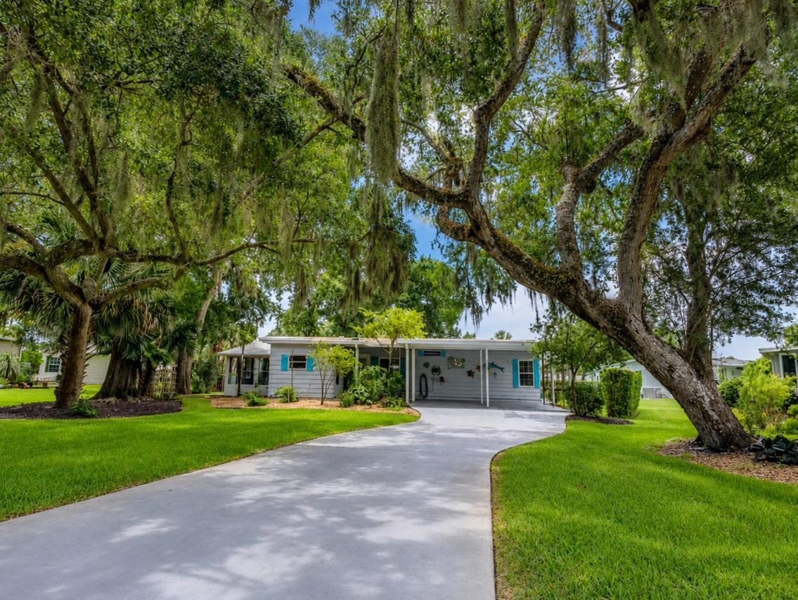 604 Topside Cir., Edgewater, FL 32141