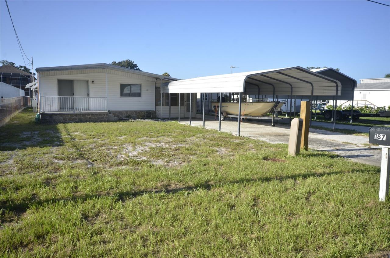 187 E Ariel Rd., Oak Hill, FL 32759