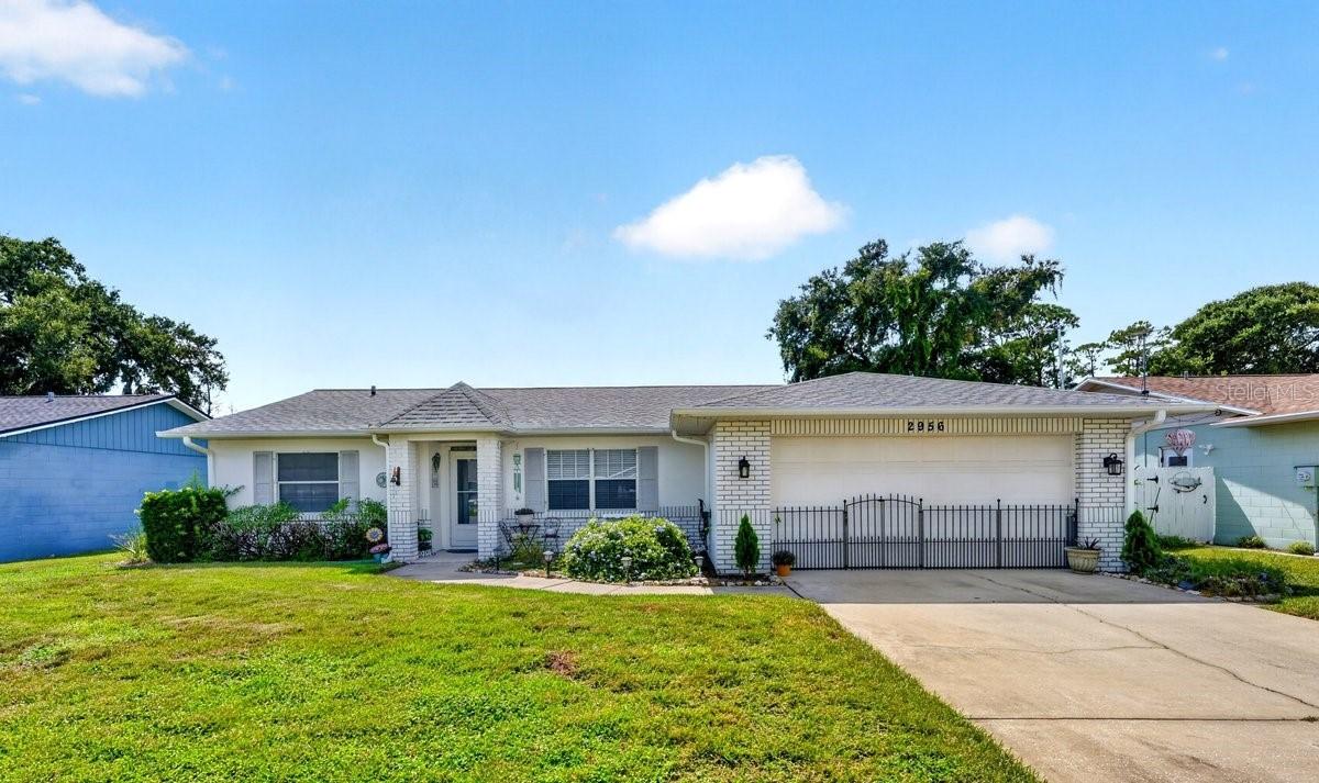 2956 Bristol Ln., South Daytona, FL 32119