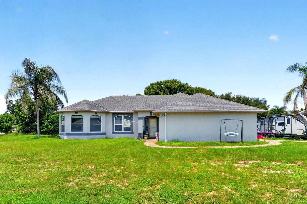 800 Coltra Ln., Deltona, FL 32725