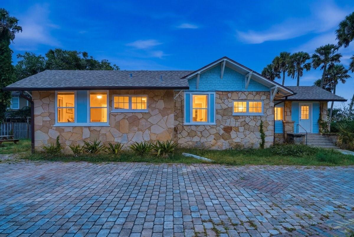 5202 Riverside Dr., Port Orange, FL 32127
