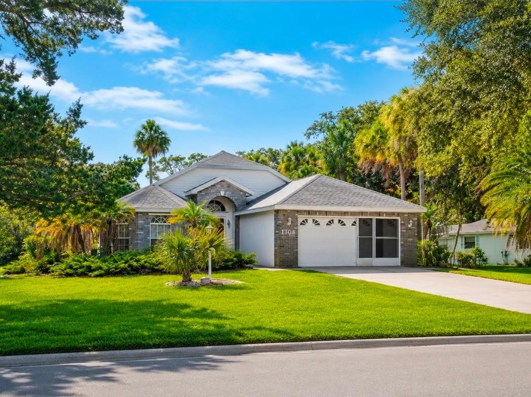 1308 S Riverside Dr., Edgewater, FL 32132