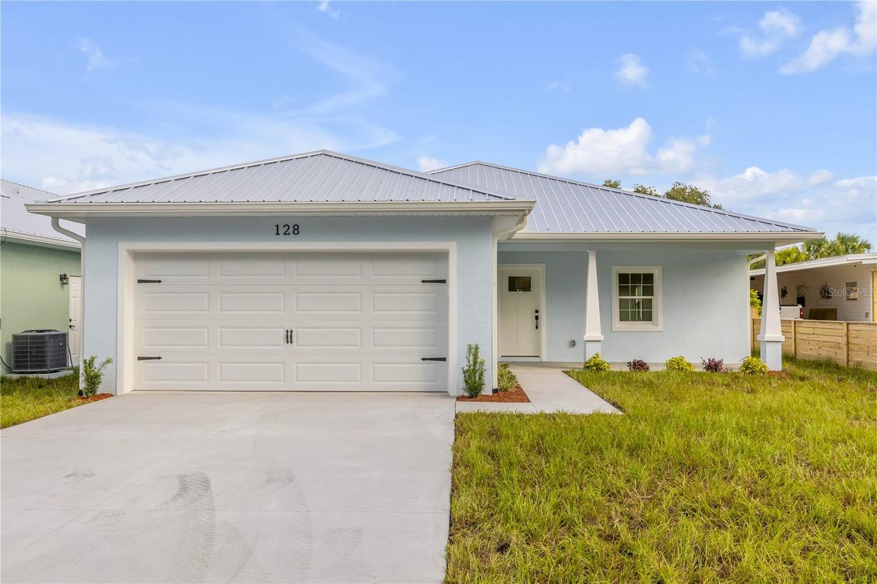 128 Indian Creek Rd., Oak Hill, FL 32759