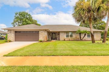 New Homes with In-ground Swimming Pools in Pelican Bay: September 6th to September 12th