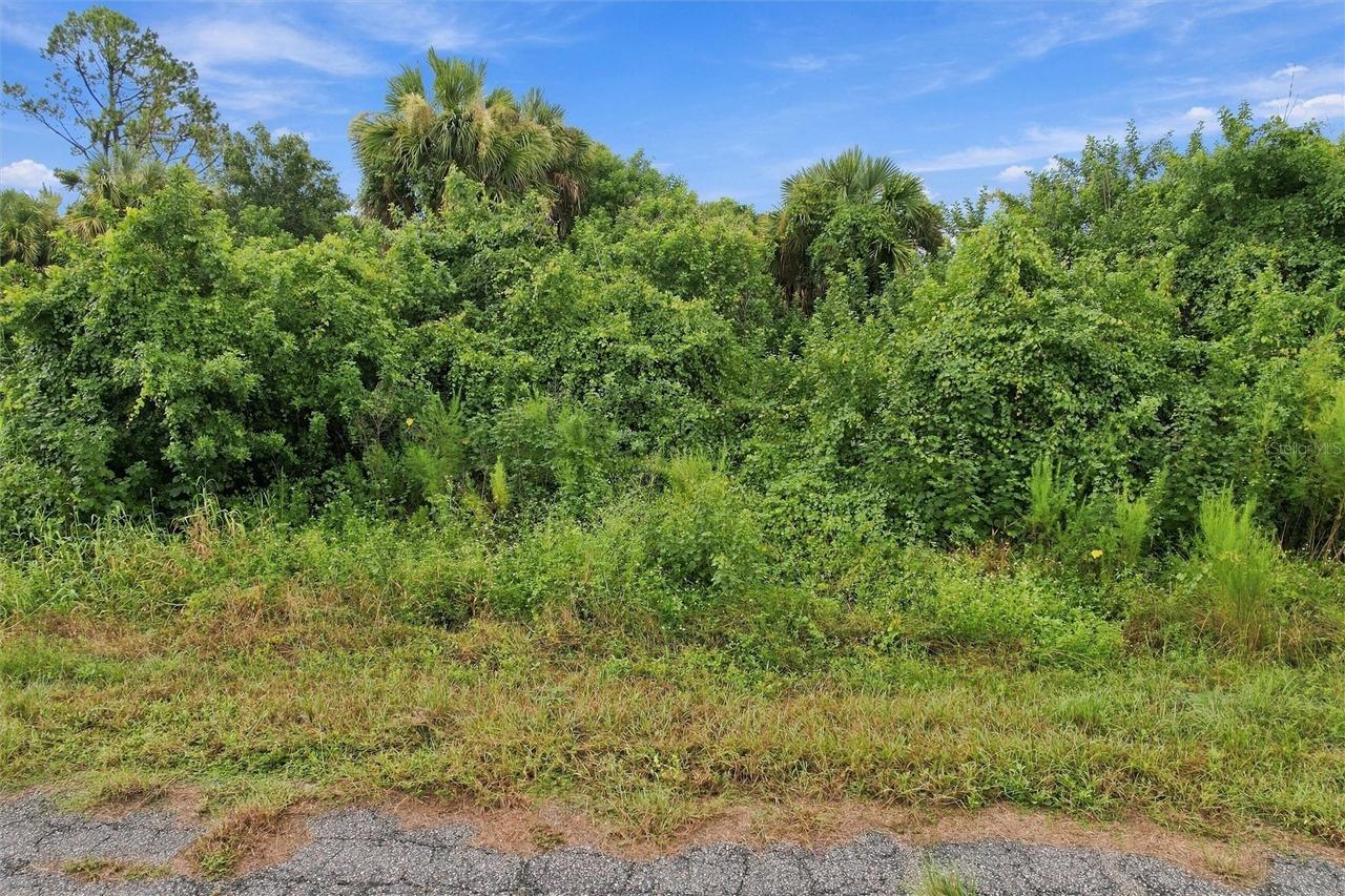 Kamain Rd., North Port, FL 34288