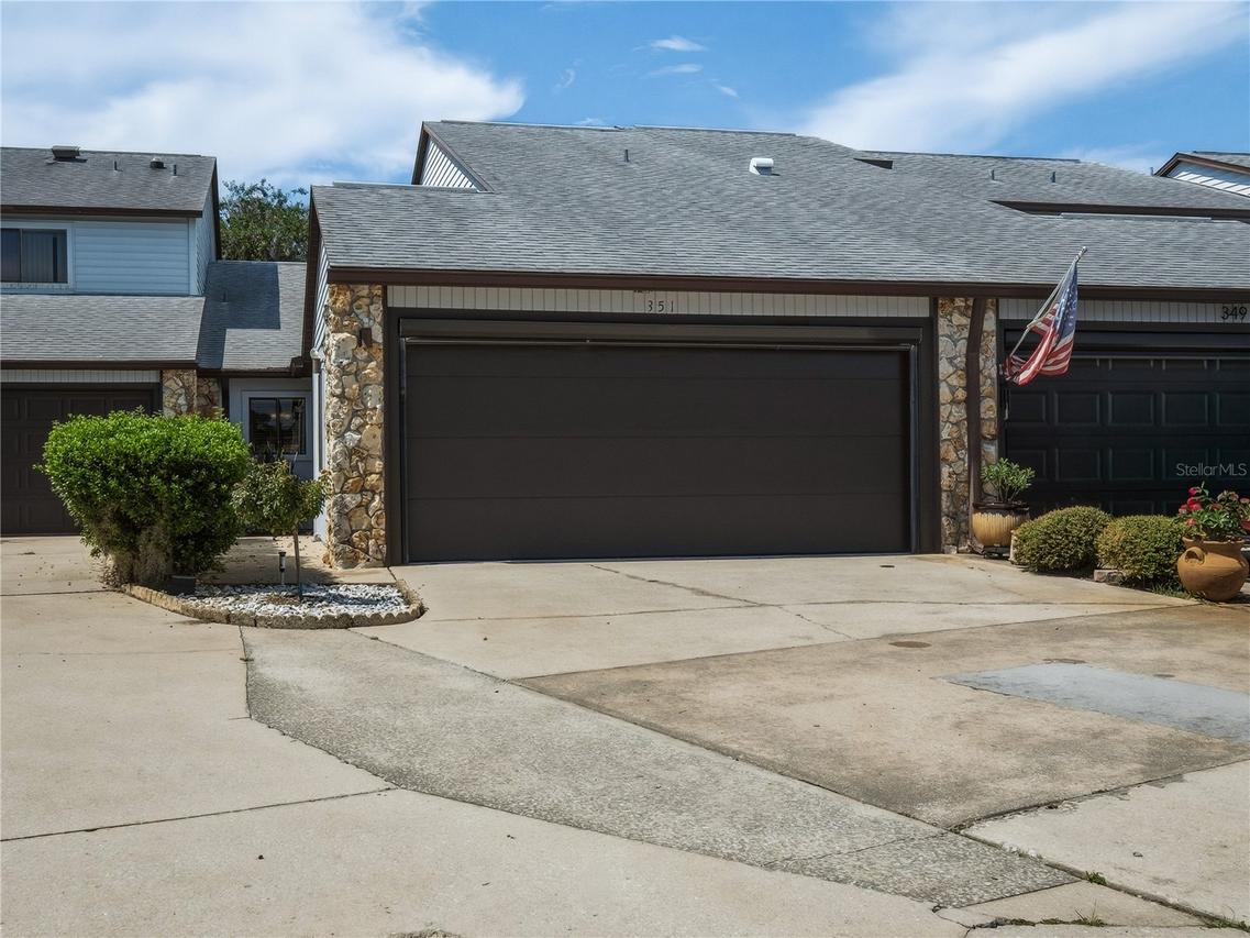 351 Castlewood Ln., New Smyrna Beach, FL 32168
