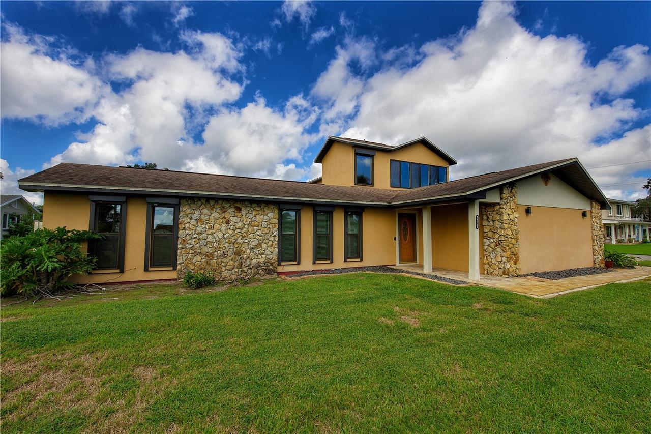 1602 S Riverside Dr., Edgewater, FL 32132