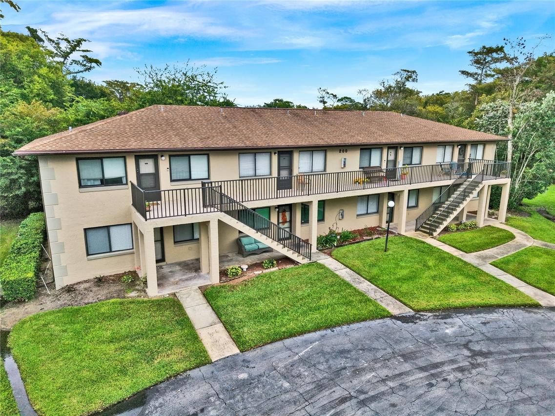 1601 Big Tree Rd. #203, Daytona Beach, FL 32119