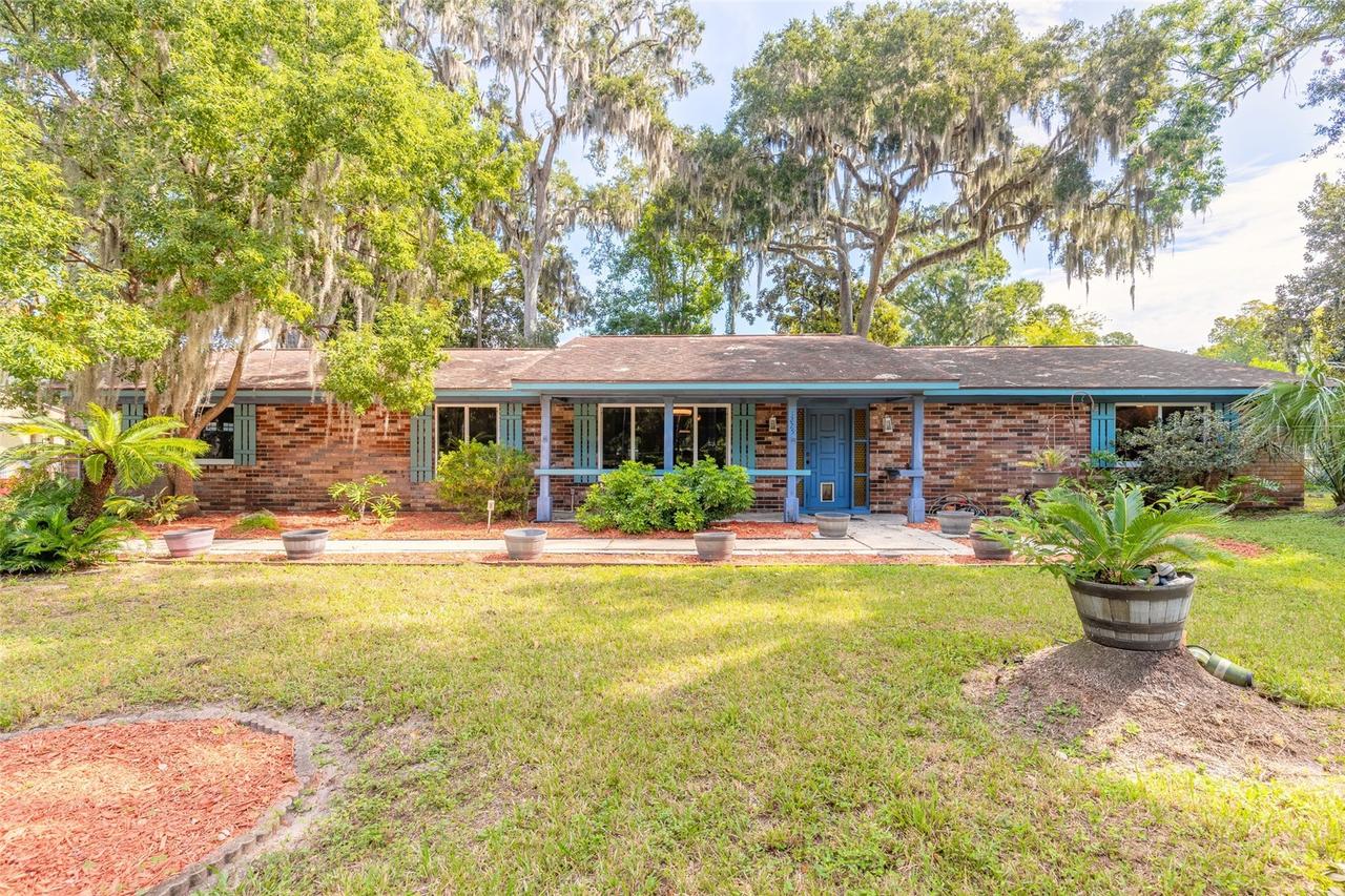 1225 Vine St., Daytona Beach, FL 32117