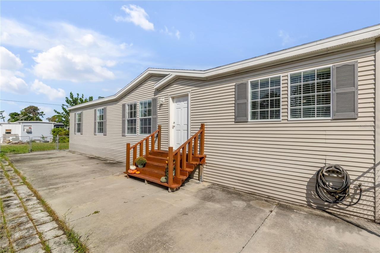 5407 Landis Ave., Port Orange, FL 32127