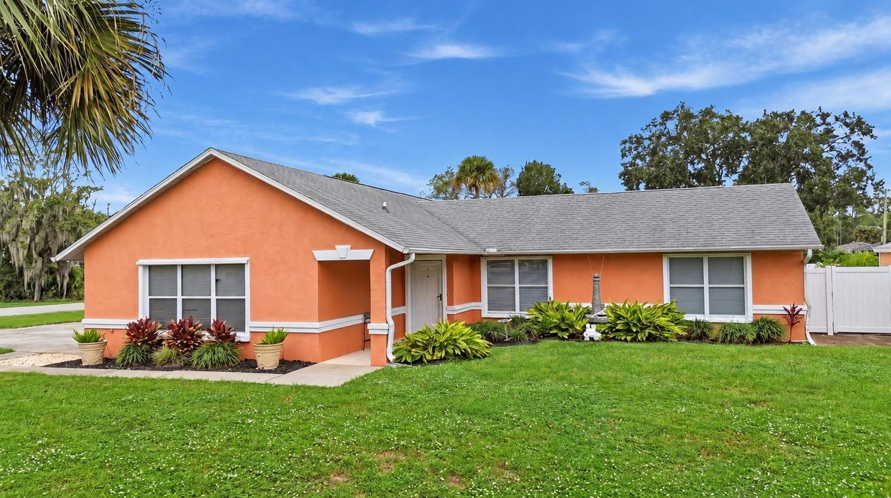 2945 Juniper Dr., Edgewater, FL 32141