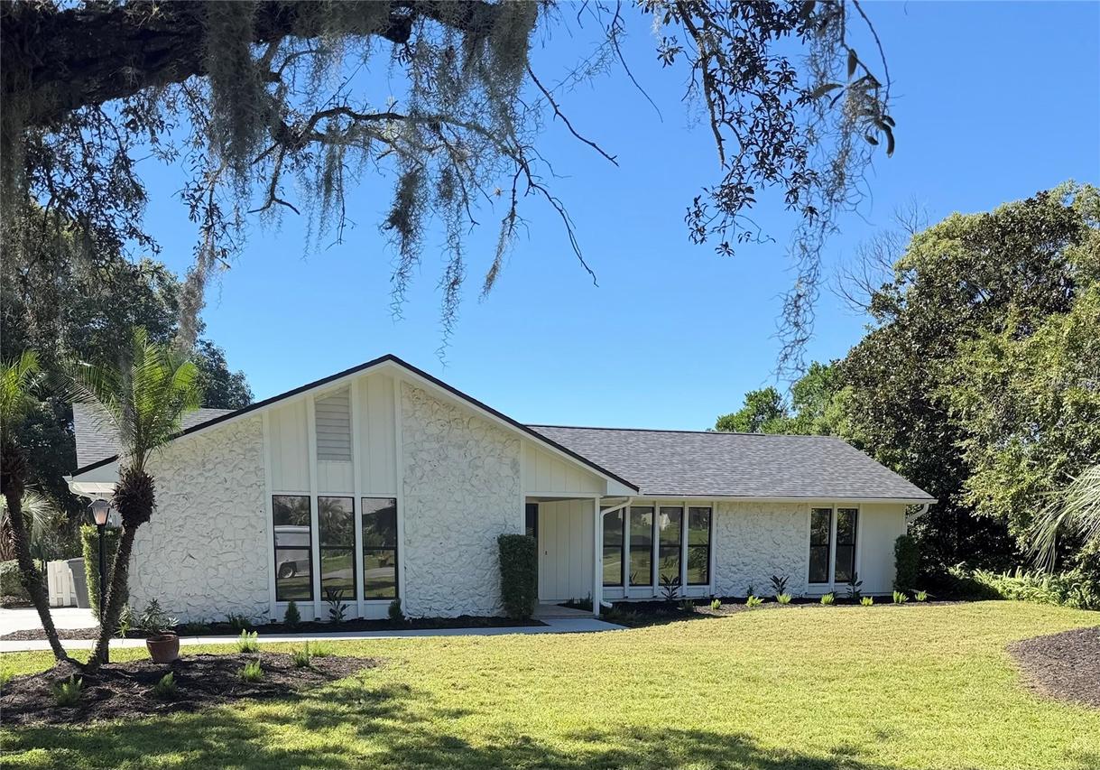 1074 Club House Blvd., New Smyrna Beach, FL 32168