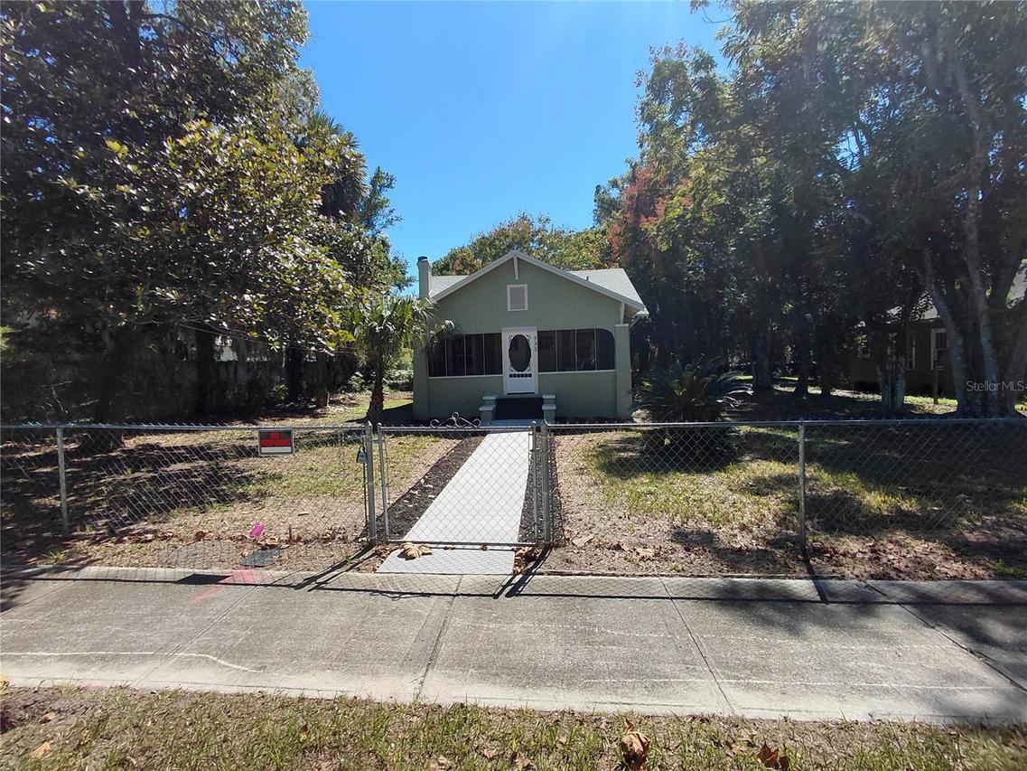 532 E Rich Ave., Deland, FL 32724