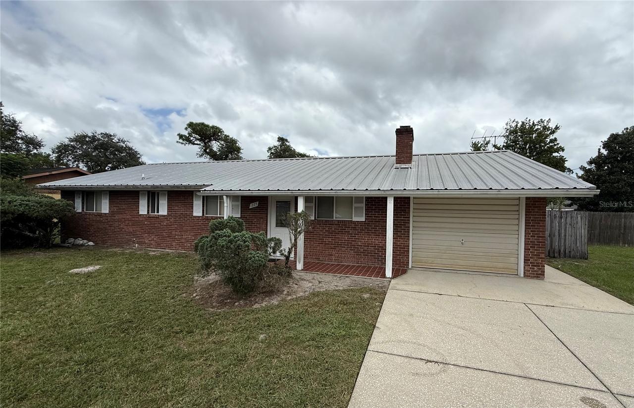 1225 Victory Palm Dr., Edgewater, FL 32132