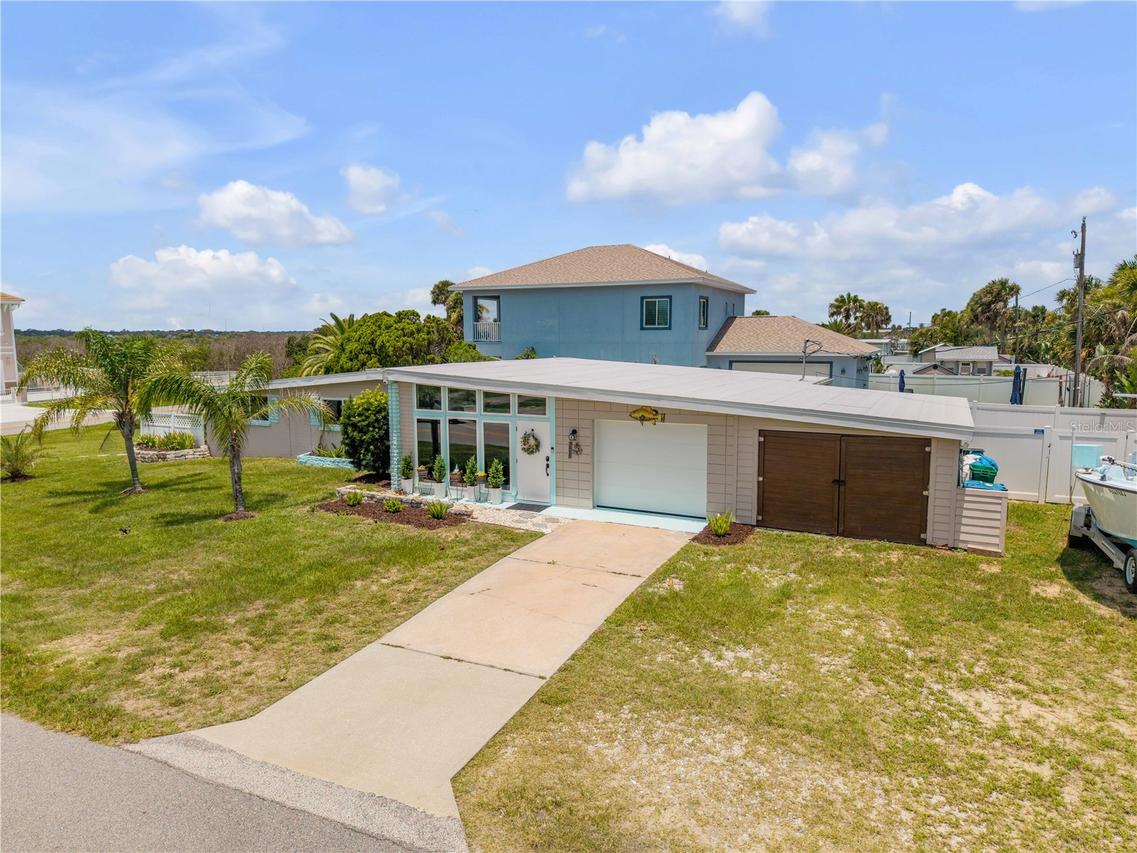3929 S Peninsula Dr., Port Orange, FL 32127
