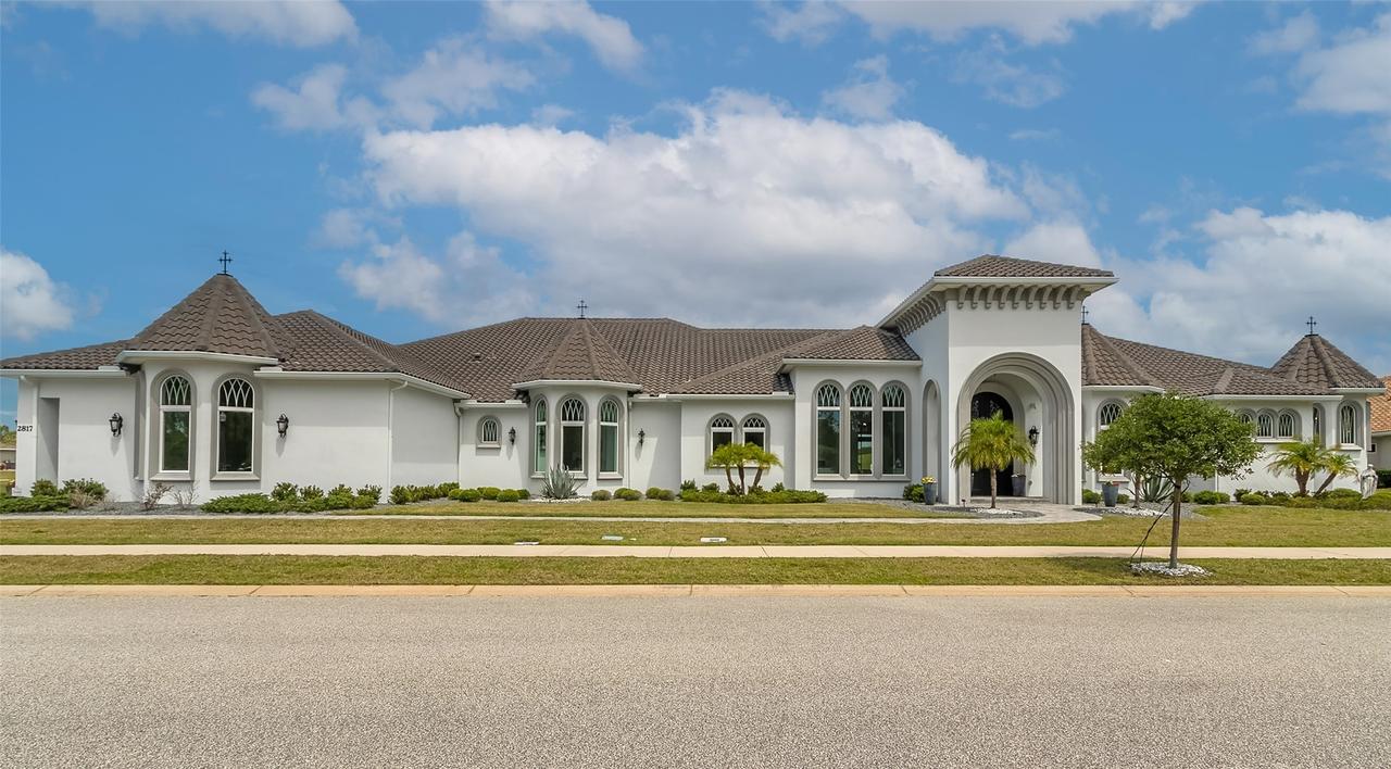 2817 Paradiso Ct., New Smyrna Beach, FL 32168