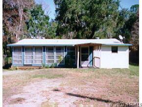 1167 Elizabeth St., New Smyrna Beach, FL 32168