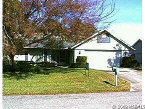 101 Lake Fairgreen Cir., New Smyrna Beach, FL 32168