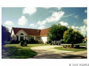 2001 Country Club Dr., Oak Hill, FL 32124