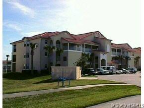 449 Bouchelle Dr. #203, New Smyrna Beach, FL 32169