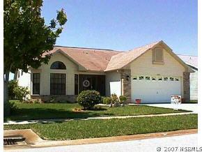 1322 Wayne Ave., New Smyrna Beach, FL 32168