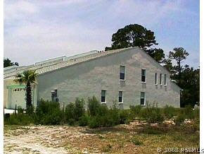 2251 Candlewood Ln., New Smyrna Beach, FL 32168